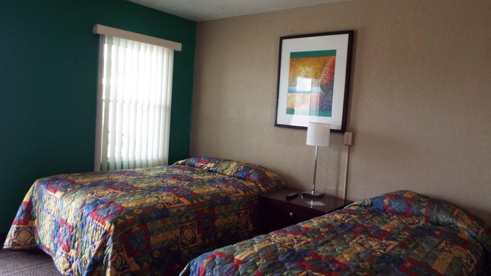 Modern Motel Vinton Exterior photo