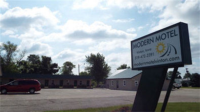 Modern Motel Vinton Exterior photo